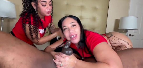 Stream full video of : Stepmom and daughter tag team BBC
